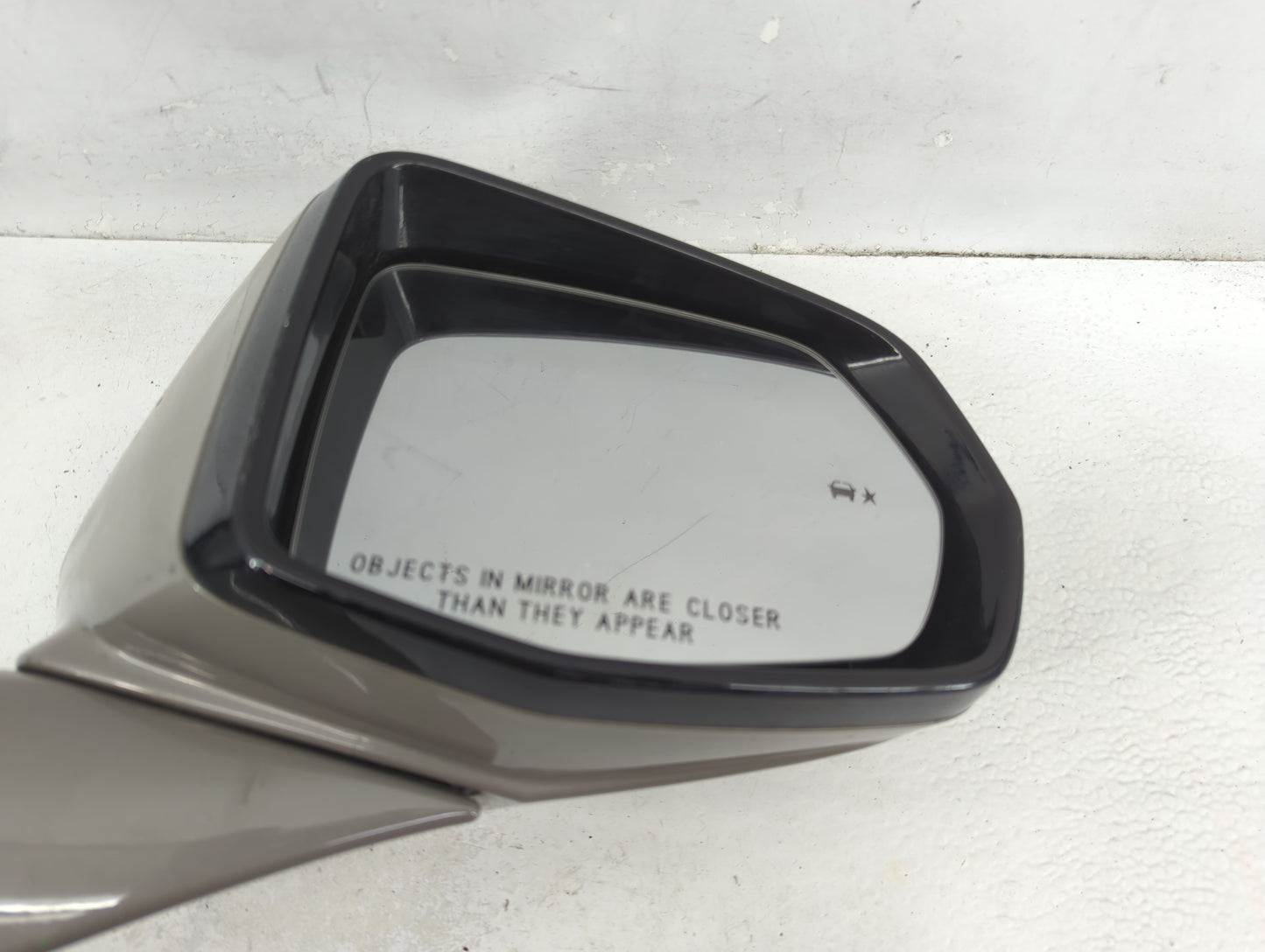 2019-2022 Chevrolet Blazer Passenger Side View Mirror - Right Door Mirror OEM Used - Oemusedautoparts1.com