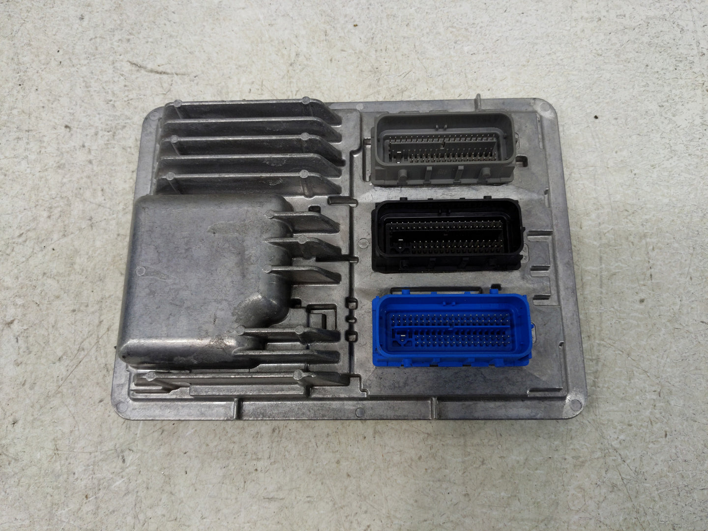 2019-2021 Chevrolet Blazer PCM Engine Control Computer ECU ECM PCU OEM P/N:12710312 Fits Fits 2017 2018 2019 2020 2021 2022 