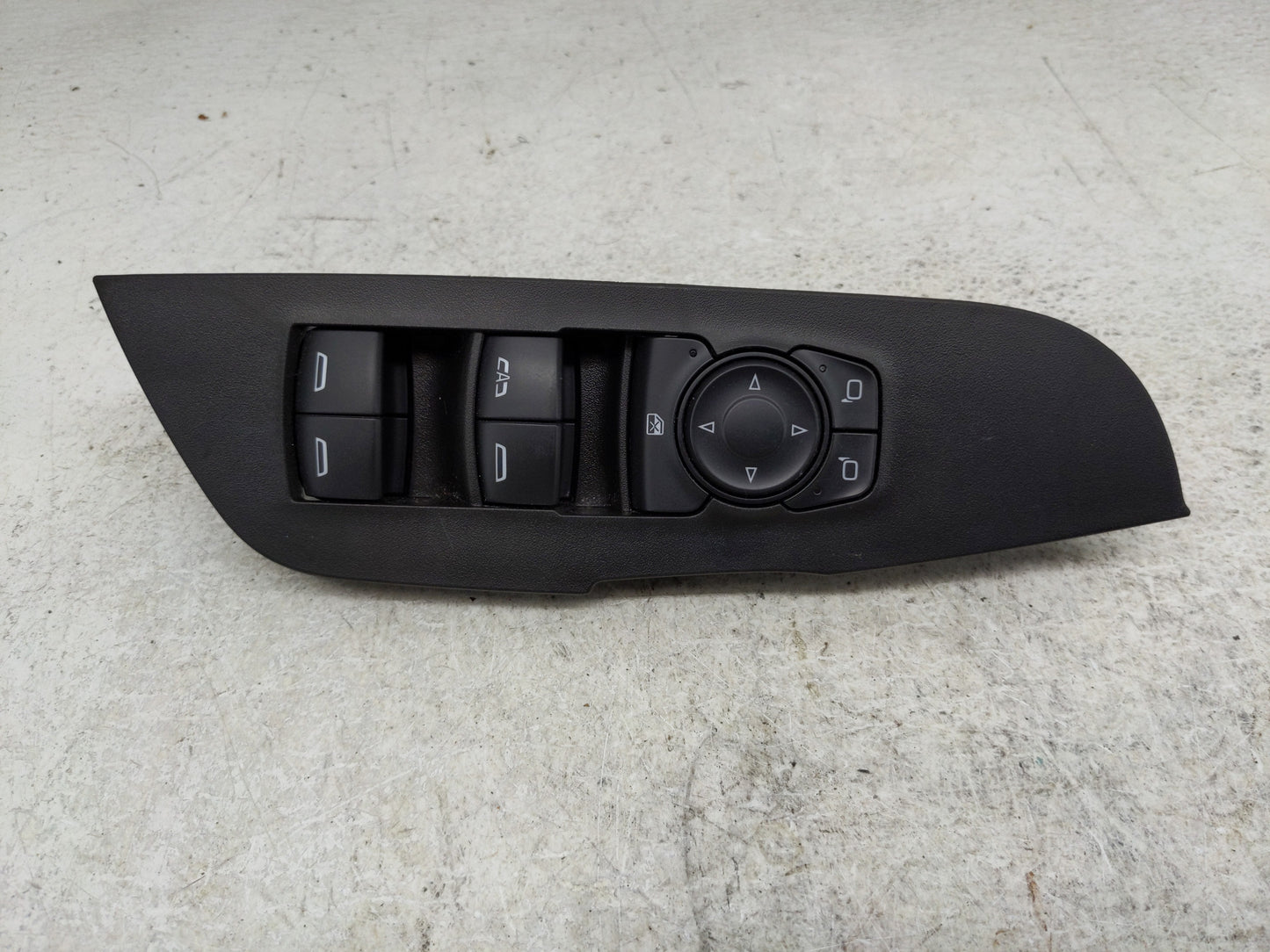 2019-2022 Chevrolet Blazer Master Power Window Switch Replacement Driver Side Left P/N:84513464 Fits OEM Used Auto Parts - O