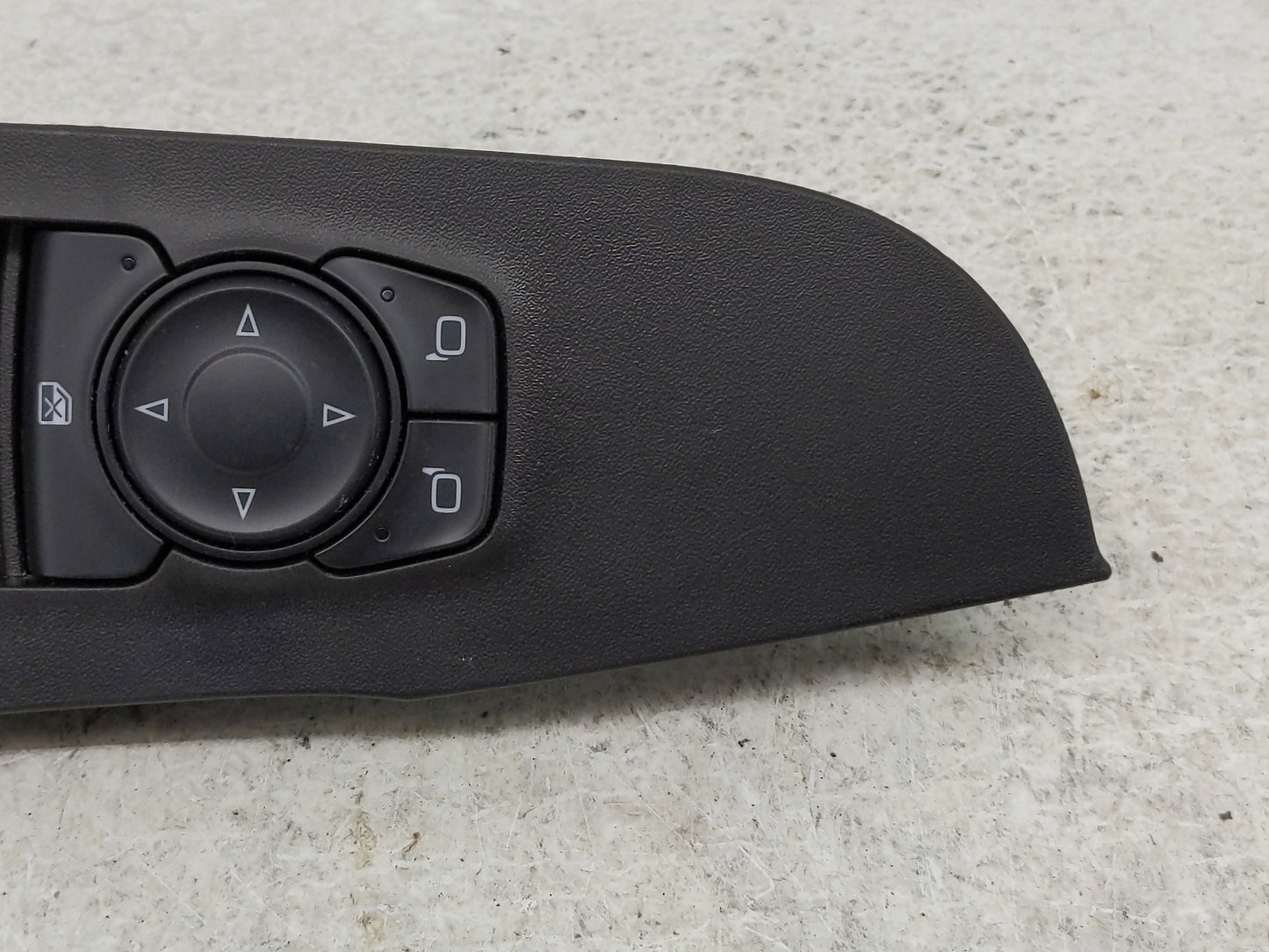 2019-2022 Chevrolet Blazer Master Power Window Switch Replacement Driver Side Left P/N:84513464 Fits OEM Used Auto Parts - O