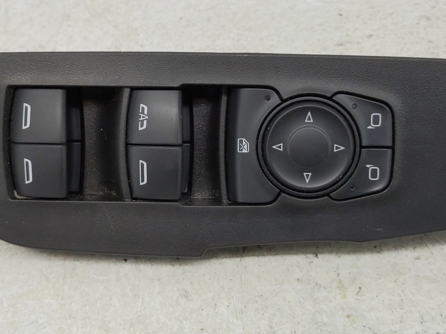 2019-2022 Chevrolet Blazer Master Power Window Switch Replacement Driver Side Left P/N:84513464 Fits OEM Used Auto Parts - O