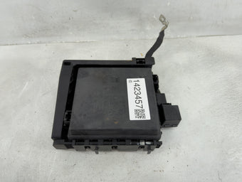 compare product 2020-2021 Chevrolet Blazer Fusebox Fuse Box Panel Relay Module P/N:84949765 13455283, 13361778, 13468934 Fits Fits 2020 2021 OEM Used Auto Parts