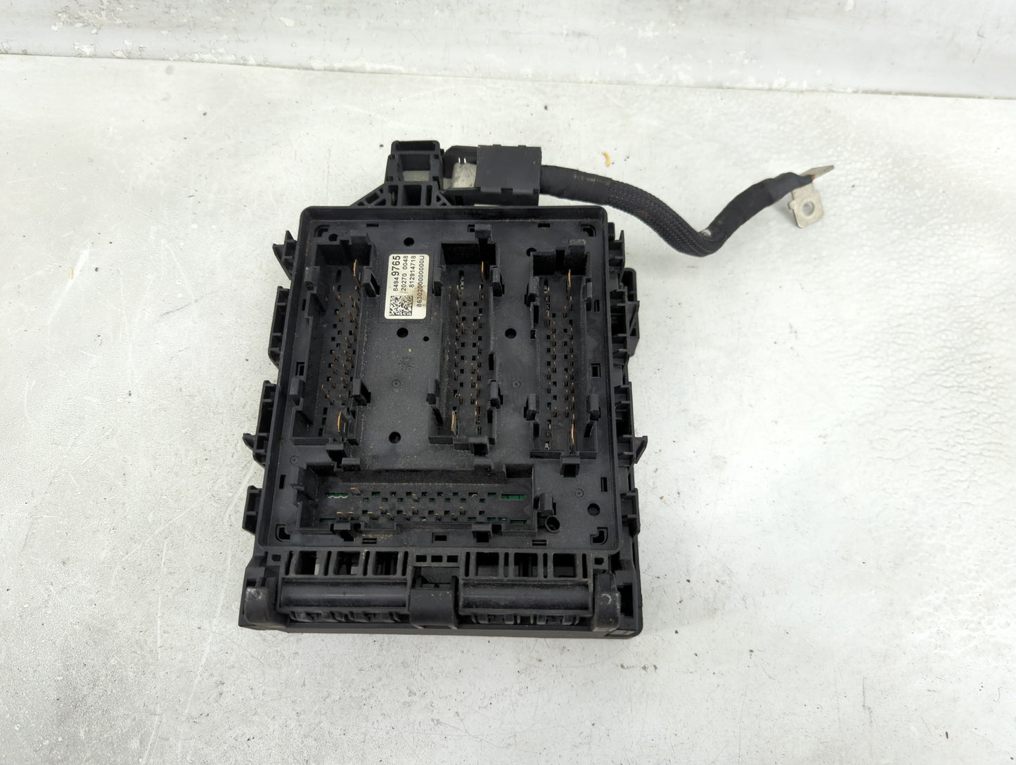 2020-2021 Chevrolet Blazer Fusebox Fuse Box Panel Relay Module P/N:84949765 13455283, 13361778, 13468934 Fits Fits 2020 2021