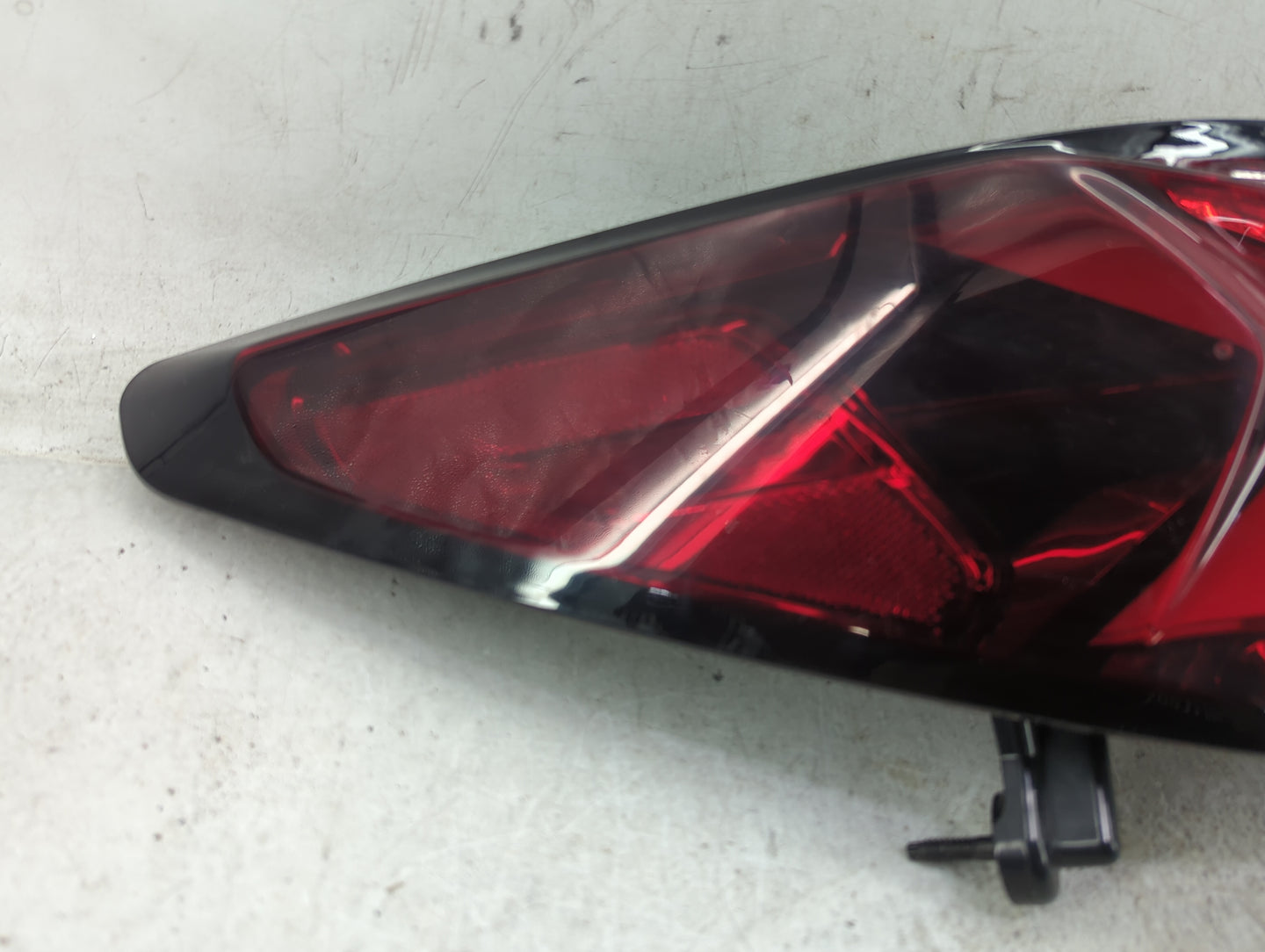 2019-2022 Chevrolet Blazer Tail Light Assembly Driver Left OEM Fits Fits 2019 2020 2021 2022 OEM Used Auto Parts - Oemusedau