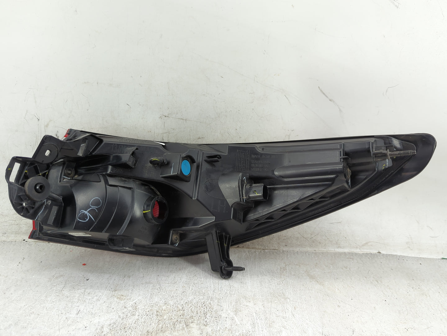 2019-2022 Chevrolet Blazer Tail Light Assembly Driver Left OEM Fits Fits 2019 2020 2021 2022 OEM Used Auto Parts - Oemusedau
