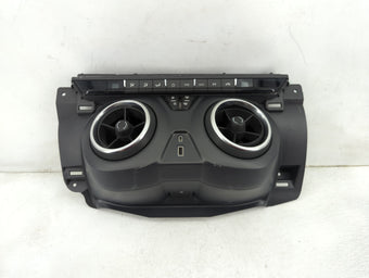 compare product 2019-2022 Chevrolet Blazer Climate Control Module Temperature AC/Heater Replacement P/N:84769060 GABH01 Fits OEM Used Auto Parts