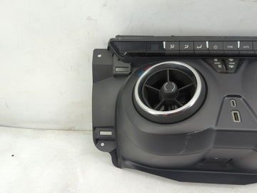 2019-2022 Chevrolet Blazer Climate Control Module Temperature AC/Heater Replacement P/N:84769060 GABH01 Fits OEM Used Auto Parts