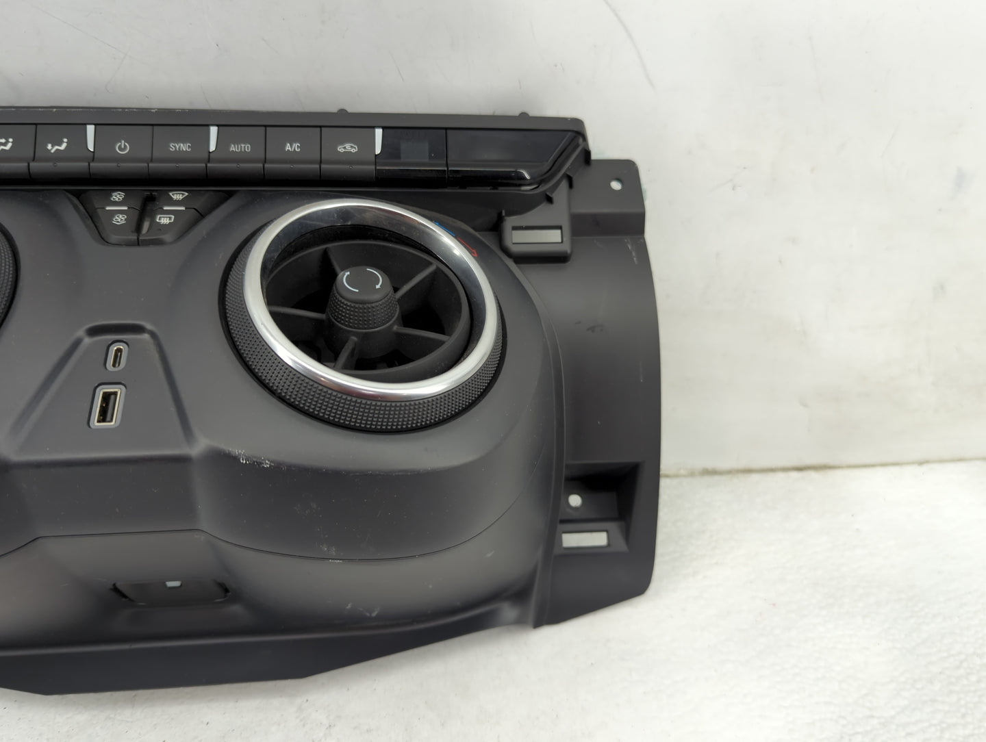 2019-2022 Chevrolet Blazer Climate Control Module Temperature AC/Heater Replacement P/N:84769060 GABH01 Fits OEM Used Auto P