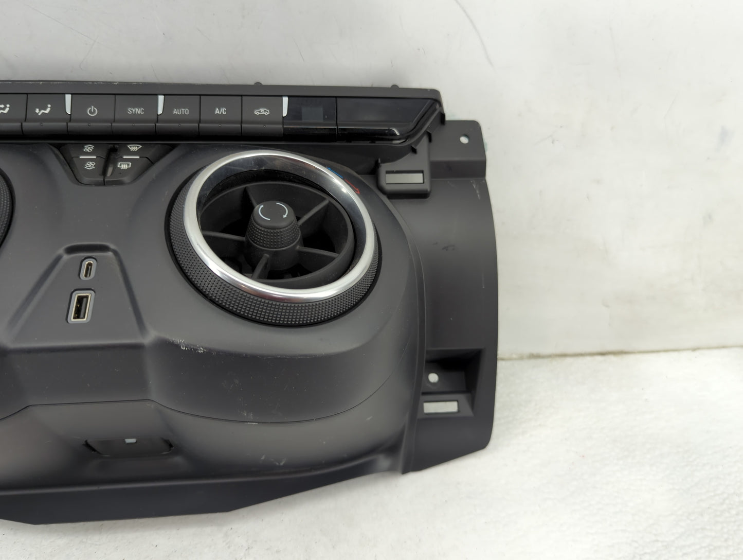 2019-2022 Chevrolet Blazer Climate Control Module Temperature AC/Heater Replacement P/N:84769060 GABH01 Fits OEM Used Auto P