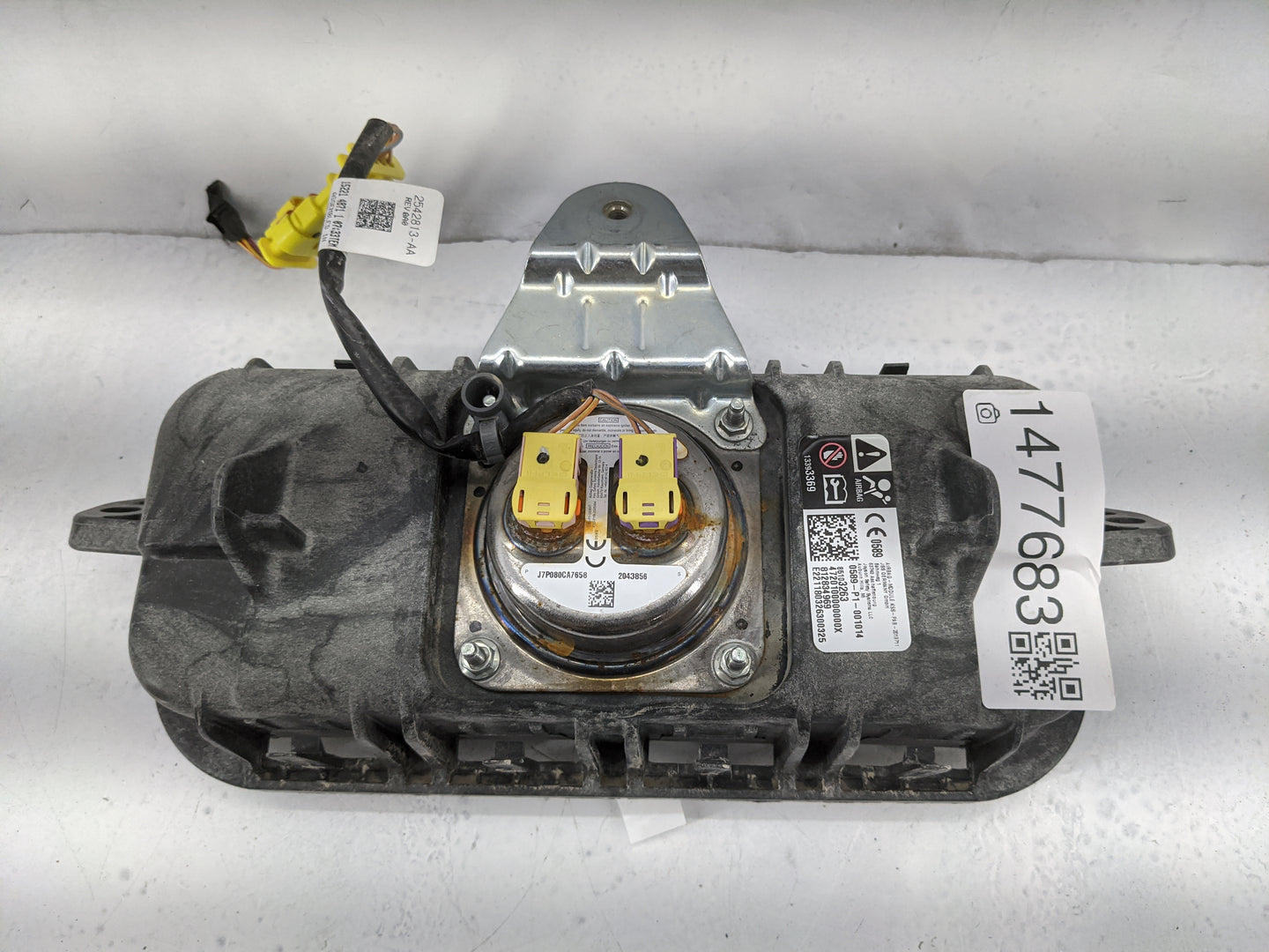 2019-2022 Chevrolet Blazer Air Bag Driver Left Steering Wheel Mounted - Oemusedautoparts1.com
