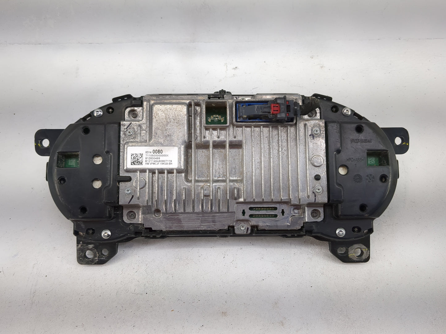 2021-2022 Chevrolet Blazer Instrument Cluster Speedometer Gauges P/N:85140080 71105000000000X Miles: Fits Fits 2021 2022 OEM