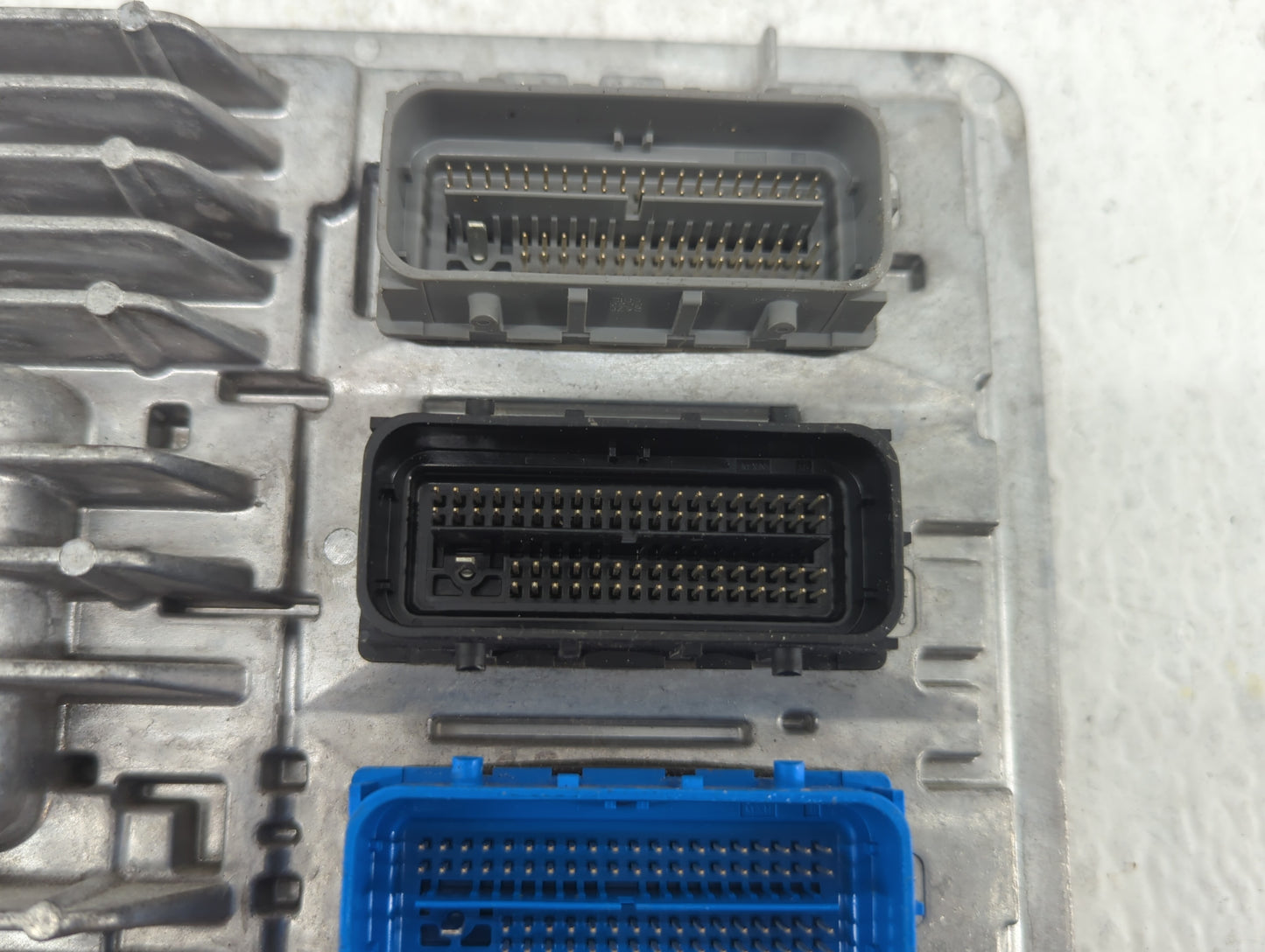 2021 Chevrolet Blazer PCM Engine Control Computer ECU ECM PCU OEM P/N:12700116 12669908, 12681528 Fits Fits 2017 2018 2019 O