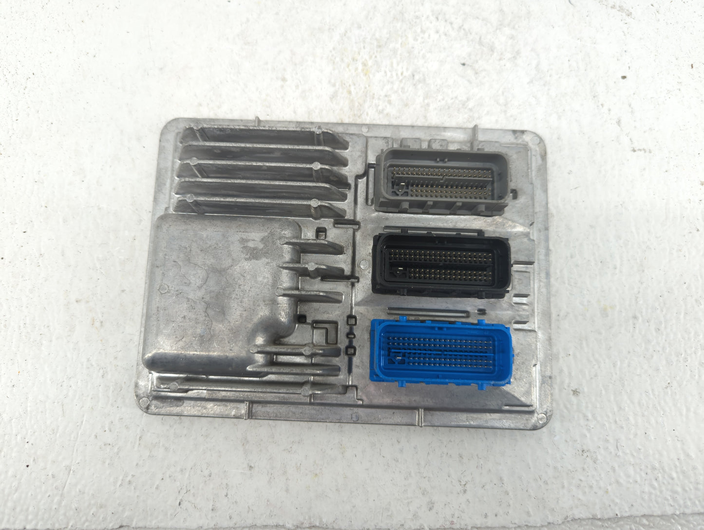2021 Chevrolet Blazer PCM Engine Control Computer ECU ECM PCU OEM P/N:12700116 12669908, 12681528 Fits Fits 2017 2018 2019 O