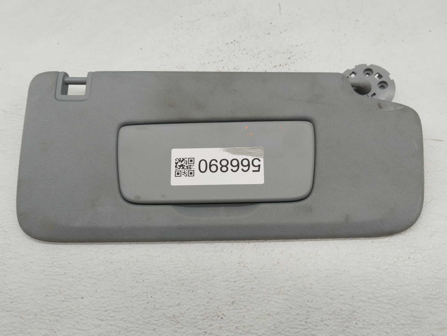 2019-2022 Chevrolet Blazer Sun Visor Shade Replacement Driver Left Mirror Fits Fits 2019 2020 2021 2022 OEM Used Auto Parts 