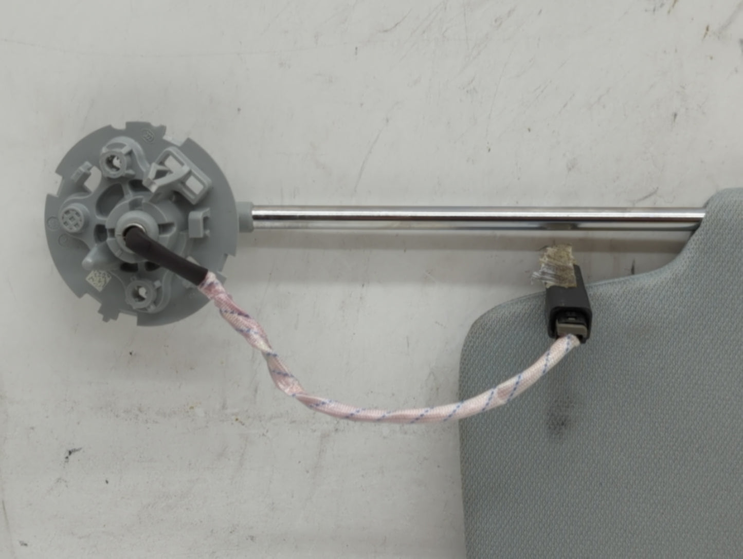 2019-2022 Chevrolet Blazer Sun Visor Shade Replacement Driver Left Mirror Fits Fits 2019 2020 2021 2022 OEM Used Auto Parts 