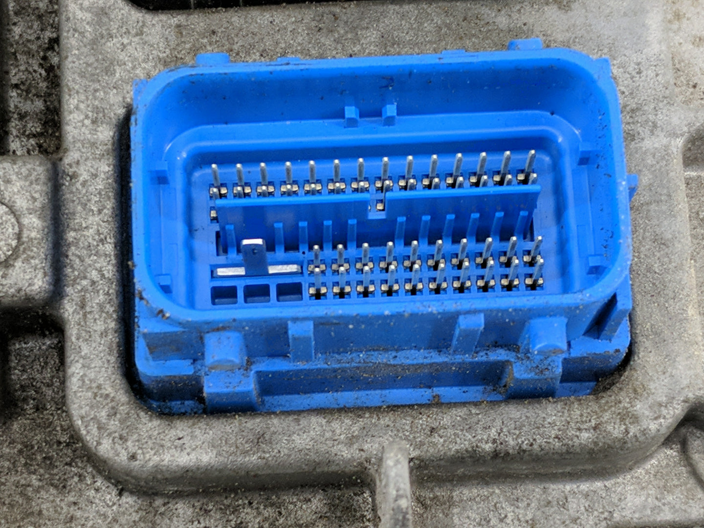 2021 Chevrolet Camaro PCM Engine Control Computer ECU ECM PCU OEM P/N:116833270 Fits Fits 2020 2022 OEM Used Auto Parts - Oe