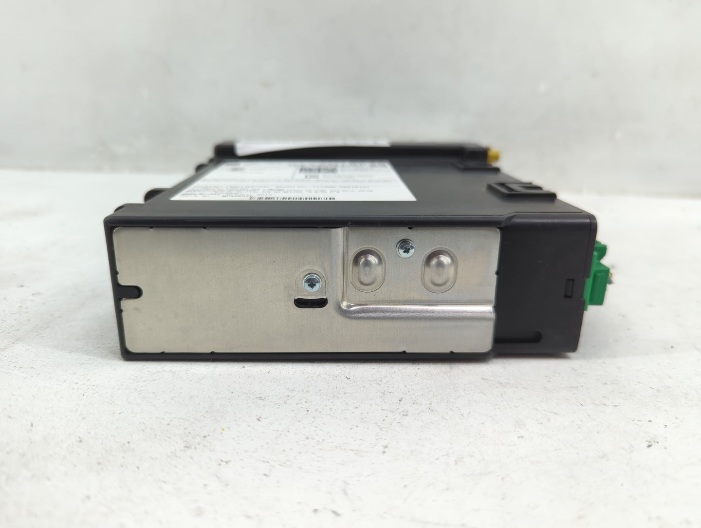 2018-2021 Chevrolet Camaro Radio AM FM Cd Player Receiver Replacement P/N:84278525 Fits Fits 2017 2018 2019 2020 2021 OEM Us