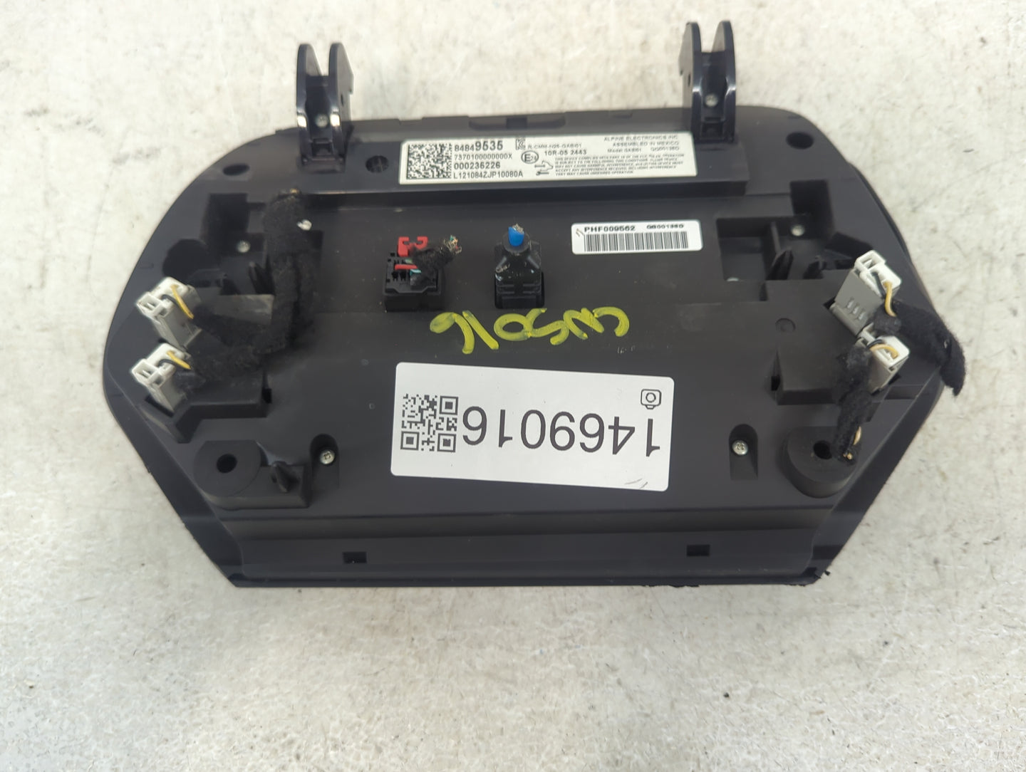 2021-2021 Chevrolet Camaro Information Display Screen 1469016 - Oemusedautoparts1.com