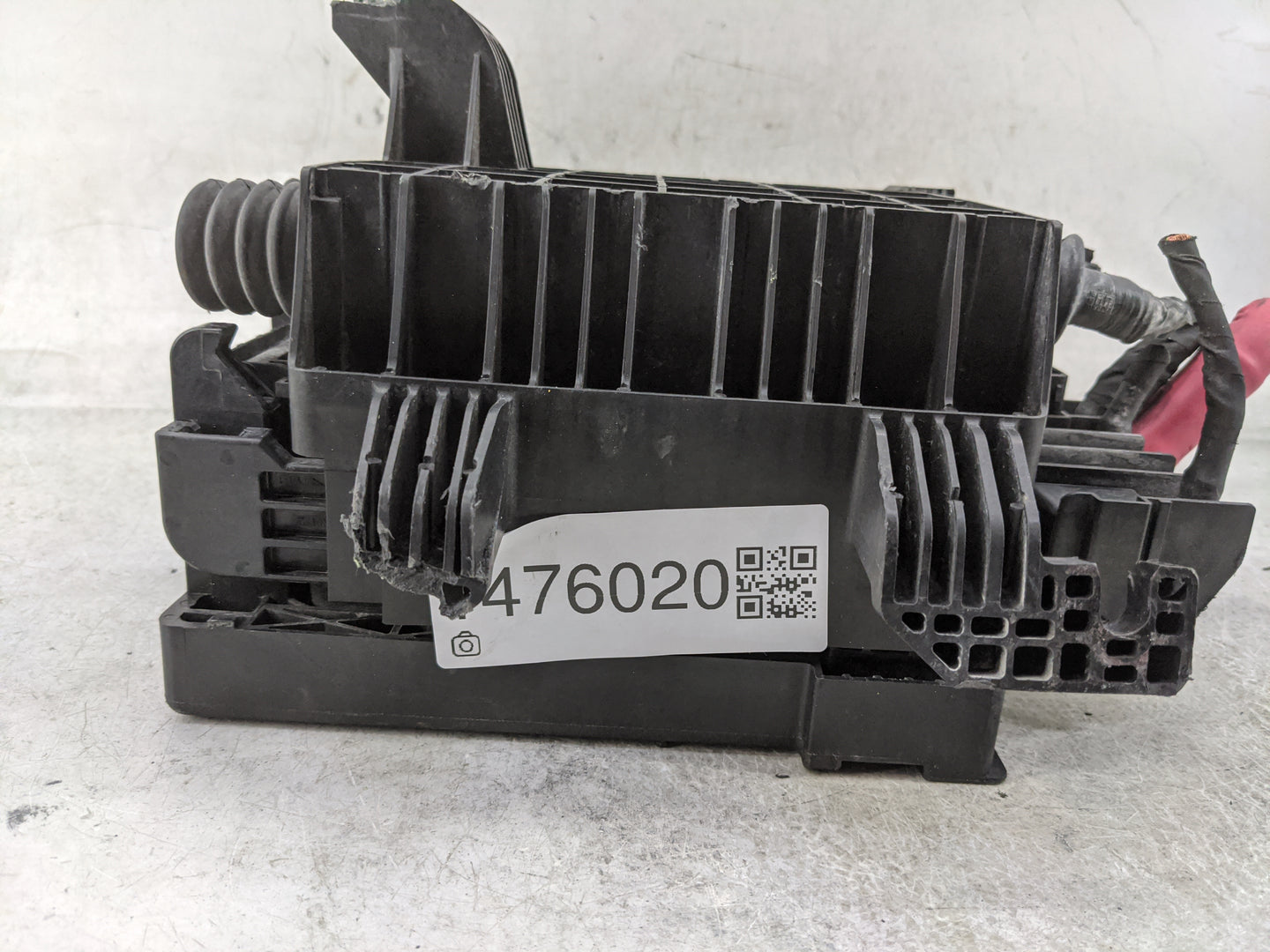 2021 Chevrolet Camaro Fusebox Fuse Box Panel Relay Module P/N:7171-4521-30 Fits OEM Used Auto Parts - Oemusedautoparts1.com