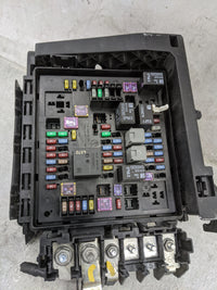 2021 Chevrolet Camaro Fusebox Fuse Box Panel Relay Module P/N:7171-4521-30 Fits OEM Used Auto Parts - Oemusedautoparts1.com