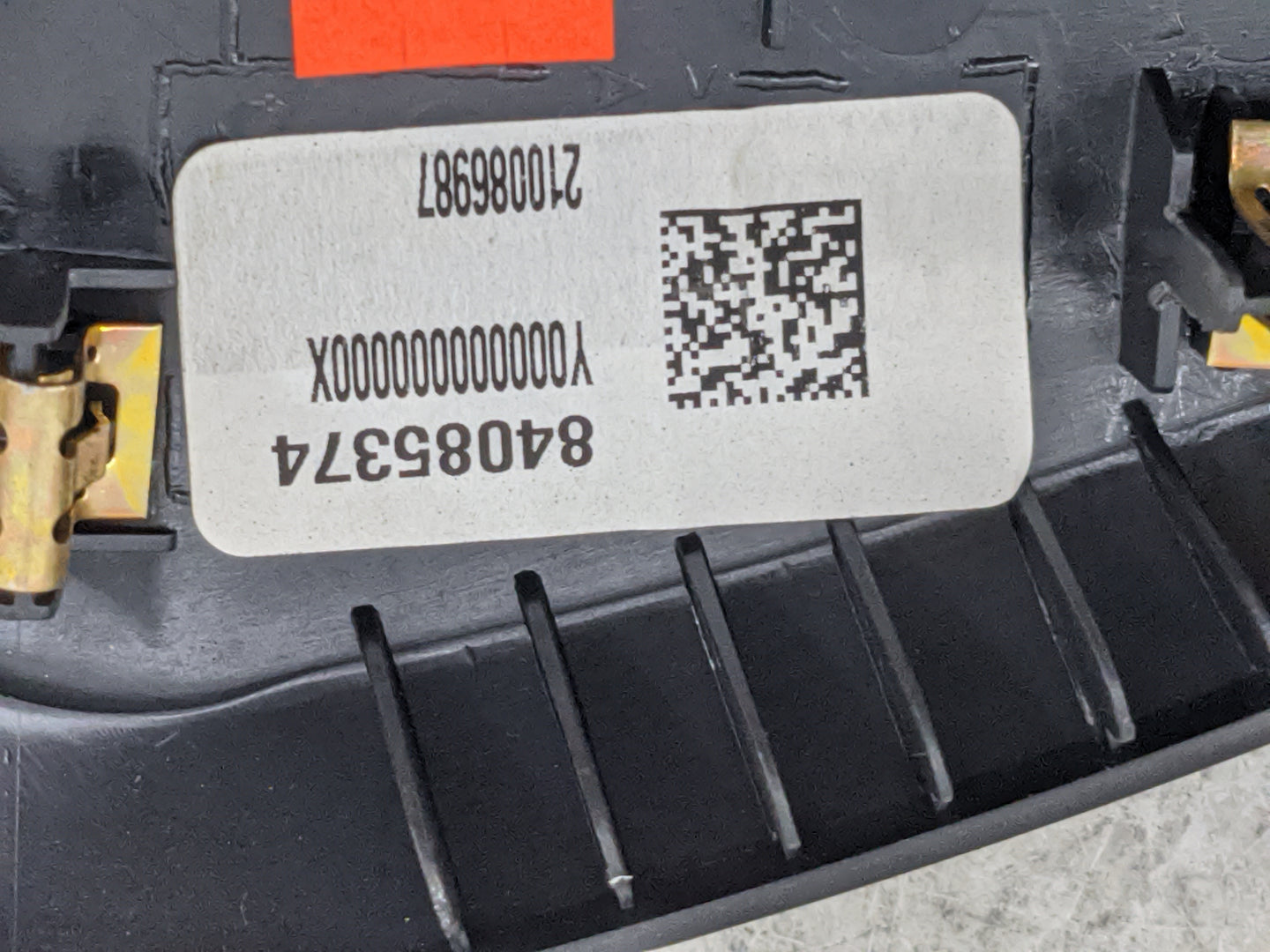 2021 Chevrolet Camaro Information Radio Display Screen Bezel Vents Black - Oemusedautoparts1.com