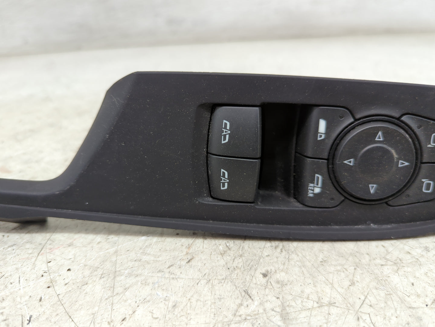 2016-2021 Chevrolet Camaro Master Power Window Switch Replacement Driver Side Left P/N:84586431 Fits OEM Used Auto Parts - O