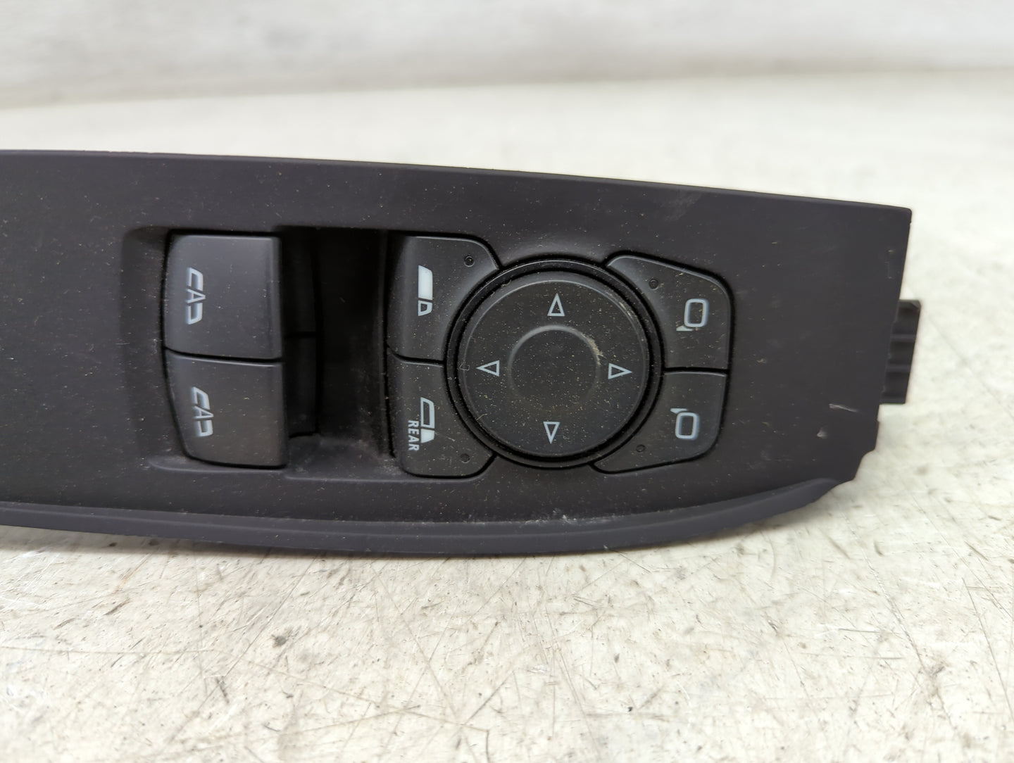 2016-2021 Chevrolet Camaro Master Power Window Switch Replacement Driver Side Left P/N:84586431 Fits OEM Used Auto Parts - O