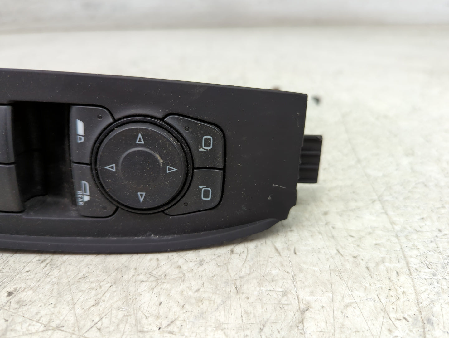 2016-2021 Chevrolet Camaro Master Power Window Switch Replacement Driver Side Left P/N:84586431 Fits OEM Used Auto Parts - O