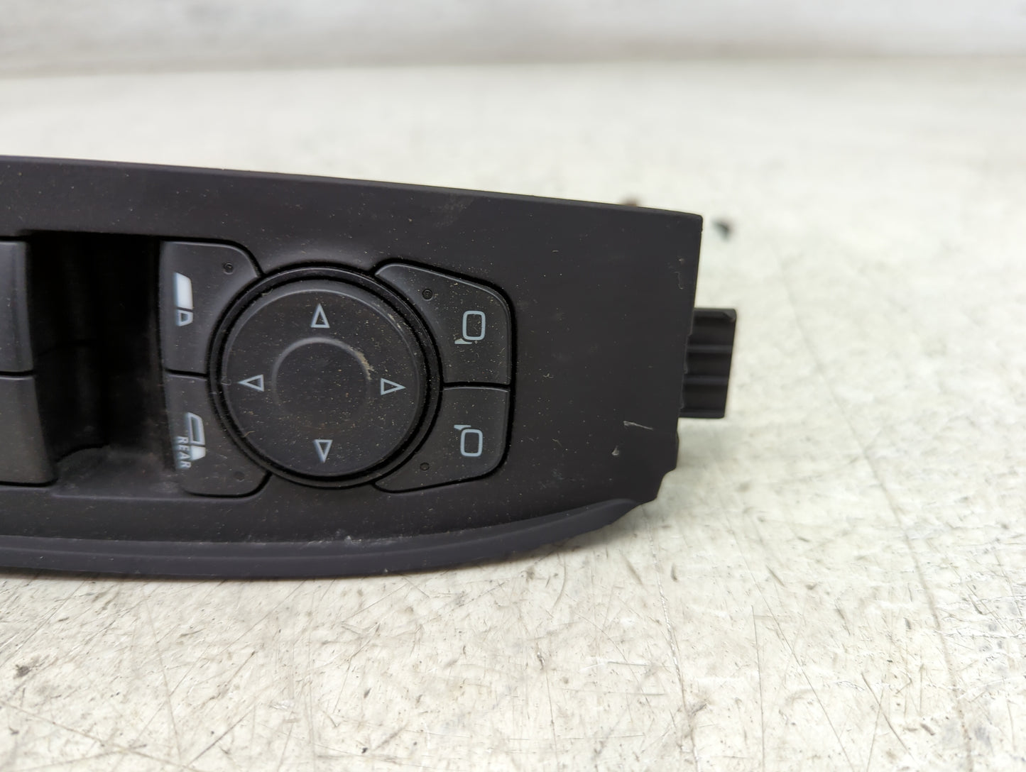 2016-2021 Chevrolet Camaro Master Power Window Switch Replacement Driver Side Left P/N:84586431 Fits OEM Used Auto Parts - O