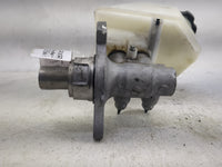 2021-2021 Chevrolet Camaro Brake Master Cylinder 1497879 - Oemusedautoparts1.com