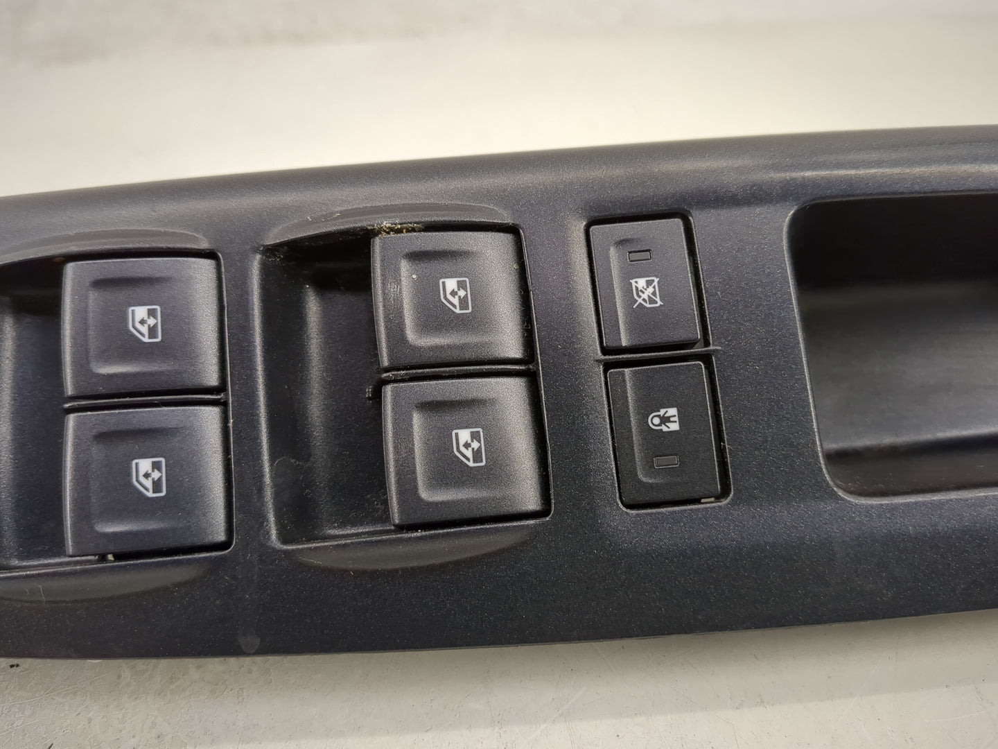 2015-2022 Chevrolet Colorado Master Power Window Switch Replacement Driver Side Left P/N:23427098 22964468 Fits OEM Used Aut