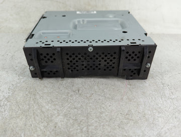 2021 Chevrolet Colorado Radio AM FM Cd Player Receiver Replacement P/N:84988354 Fits Fits 2020 2022 OEM Used Auto Parts - Oe