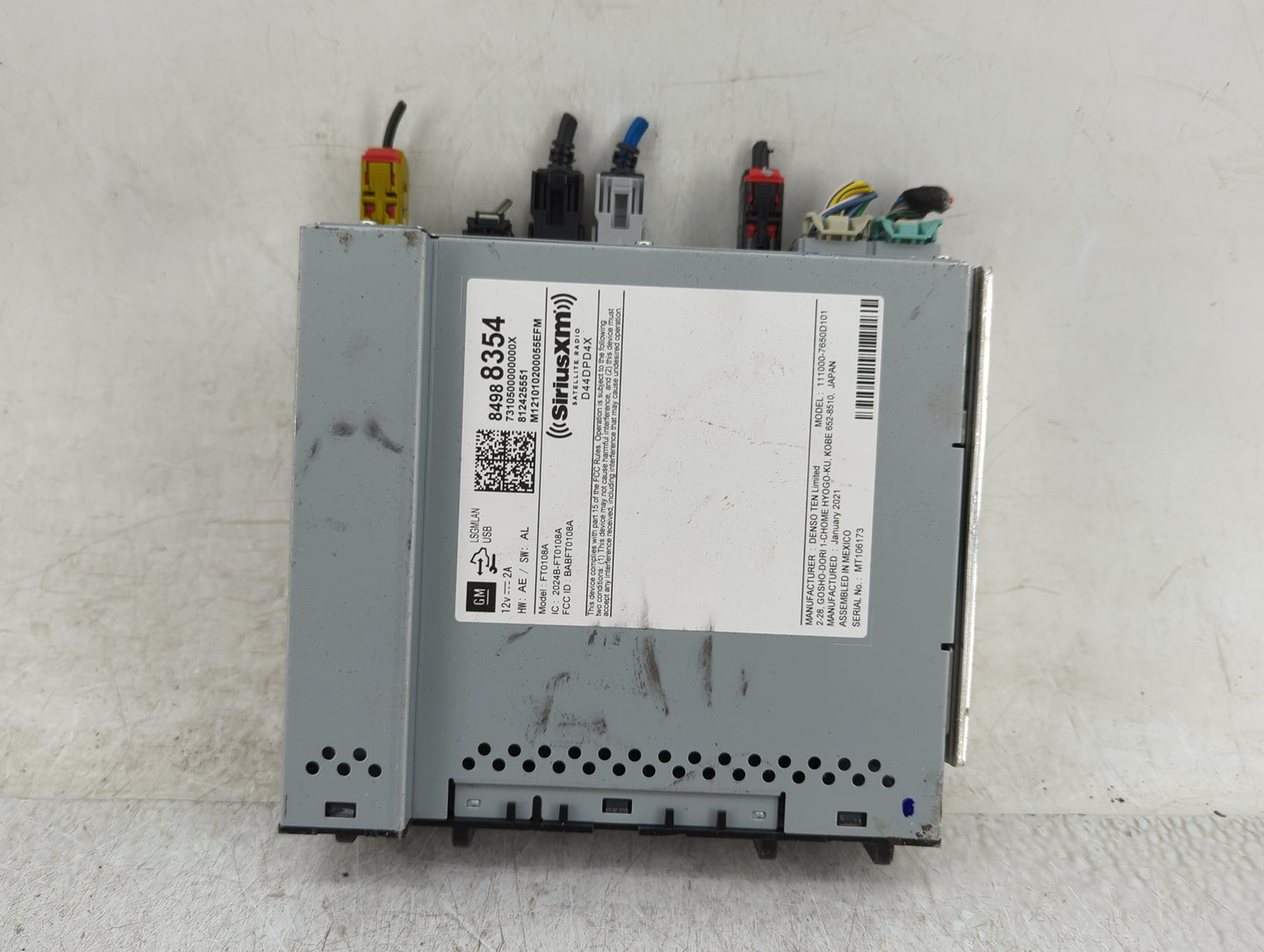 2021 Chevrolet Colorado Radio AM FM Cd Player Receiver Replacement P/N:84988354 Fits Fits 2020 2022 OEM Used Auto Parts - Oe