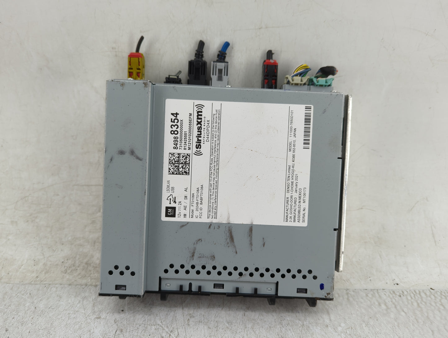 2021 Chevrolet Colorado Radio AM FM Cd Player Receiver Replacement P/N:84988354 Fits Fits 2020 2022 OEM Used Auto Parts - Oe