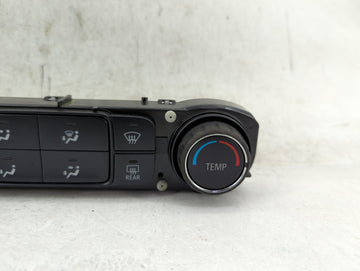 2015-2022 Chevrolet Colorado Climate Control Module Temperature AC/Heater Replacement P/N:815372982 84199201 Fits OEM Used Auto Parts