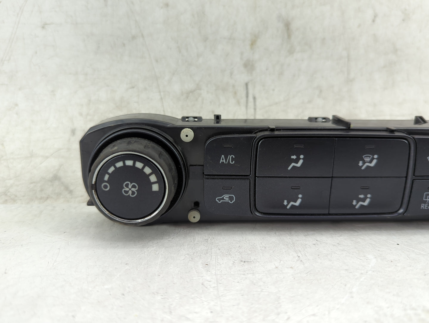 2015-2022 Chevrolet Colorado Climate Control Module Temperature AC/Heater Replacement P/N:815372982 84199201 Fits OEM Used A