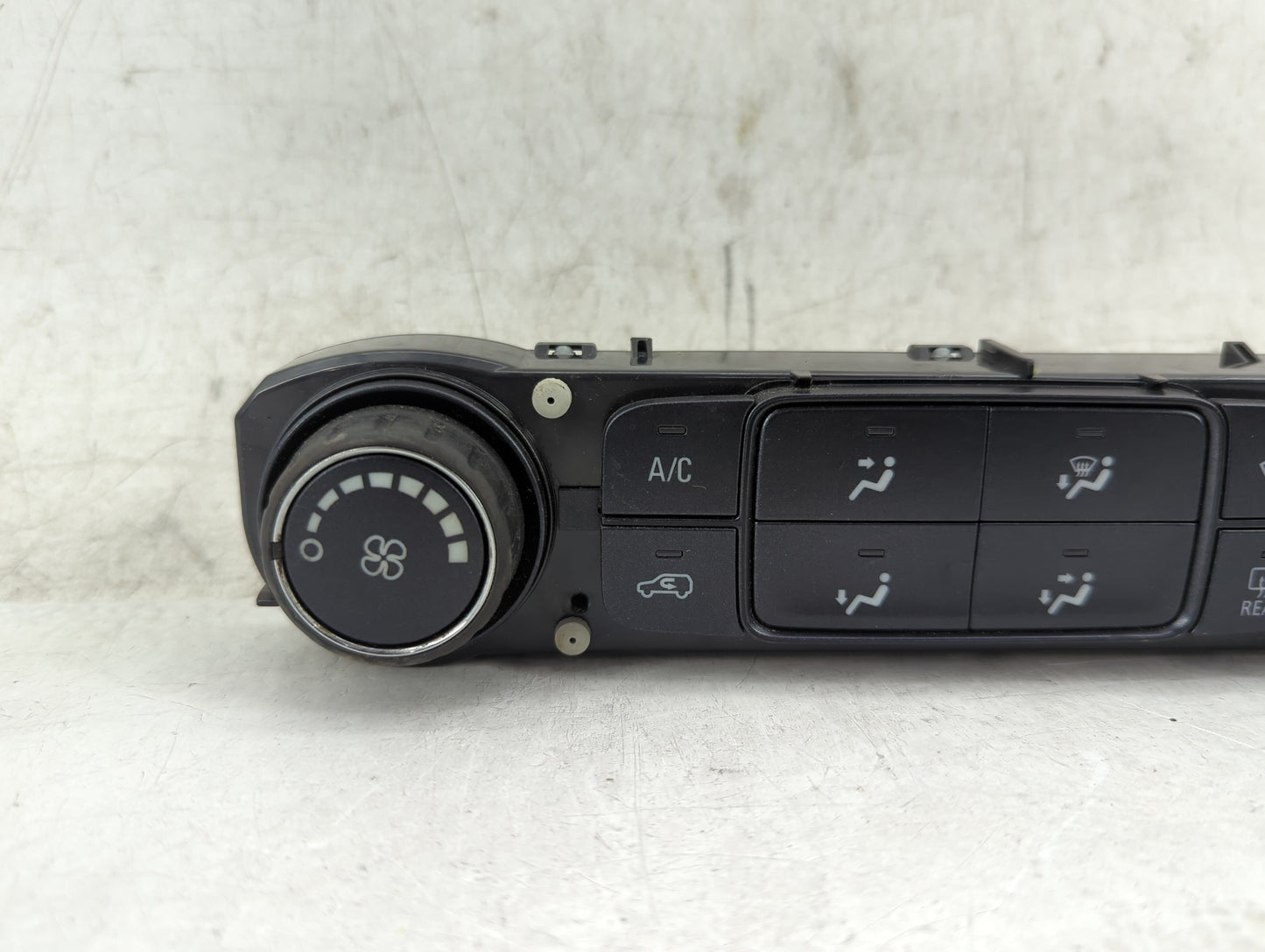 2015-2022 Chevrolet Colorado Climate Control Module Temperature AC/Heater Replacement P/N:815372982 84199201 Fits OEM Used A