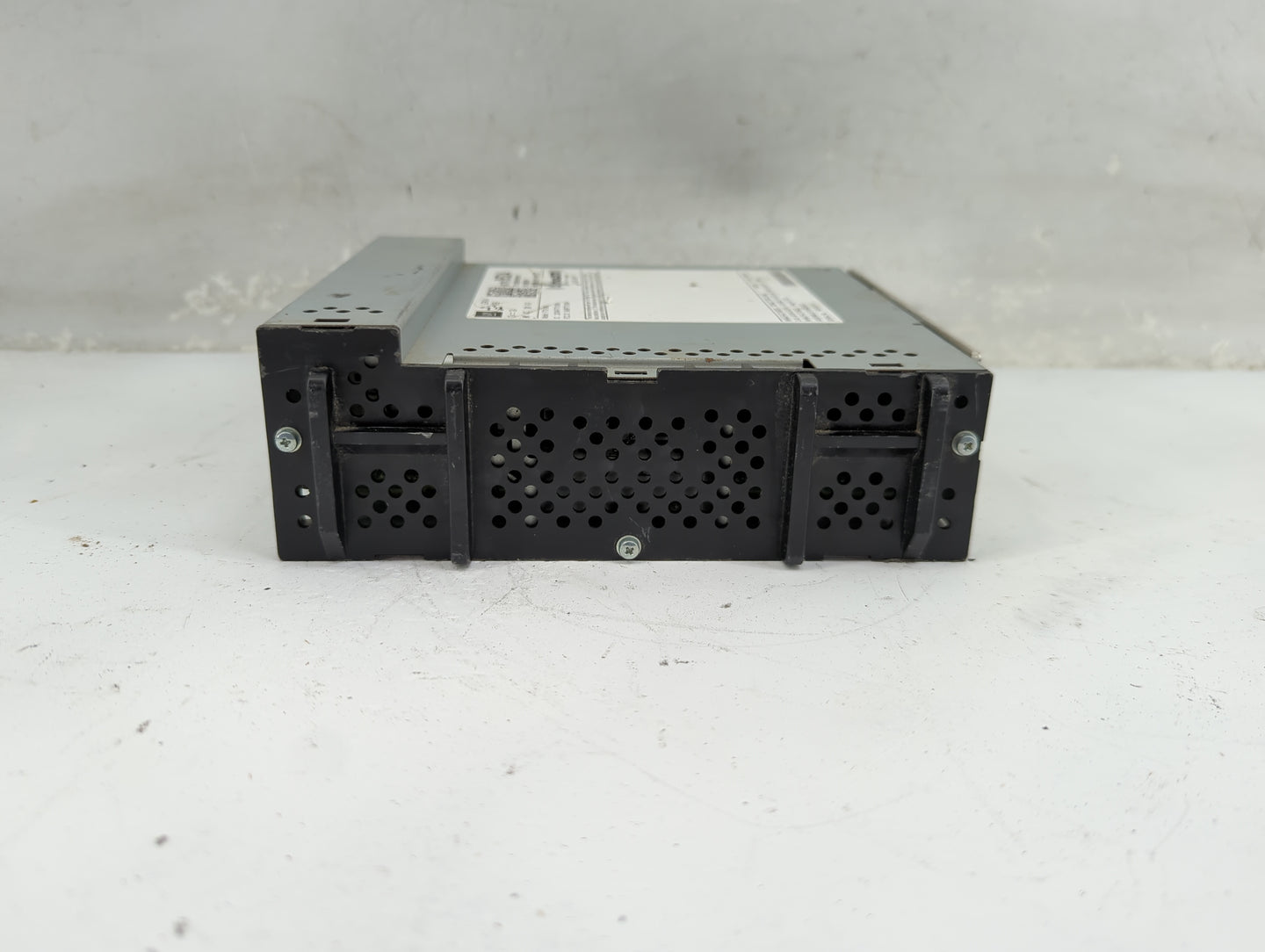 2020-2022 Chevrolet Colorado Radio AM FM Cd Player Receiver Replacement P/N:84799524 Fits Fits 2020 2021 2022 OEM Used Auto 