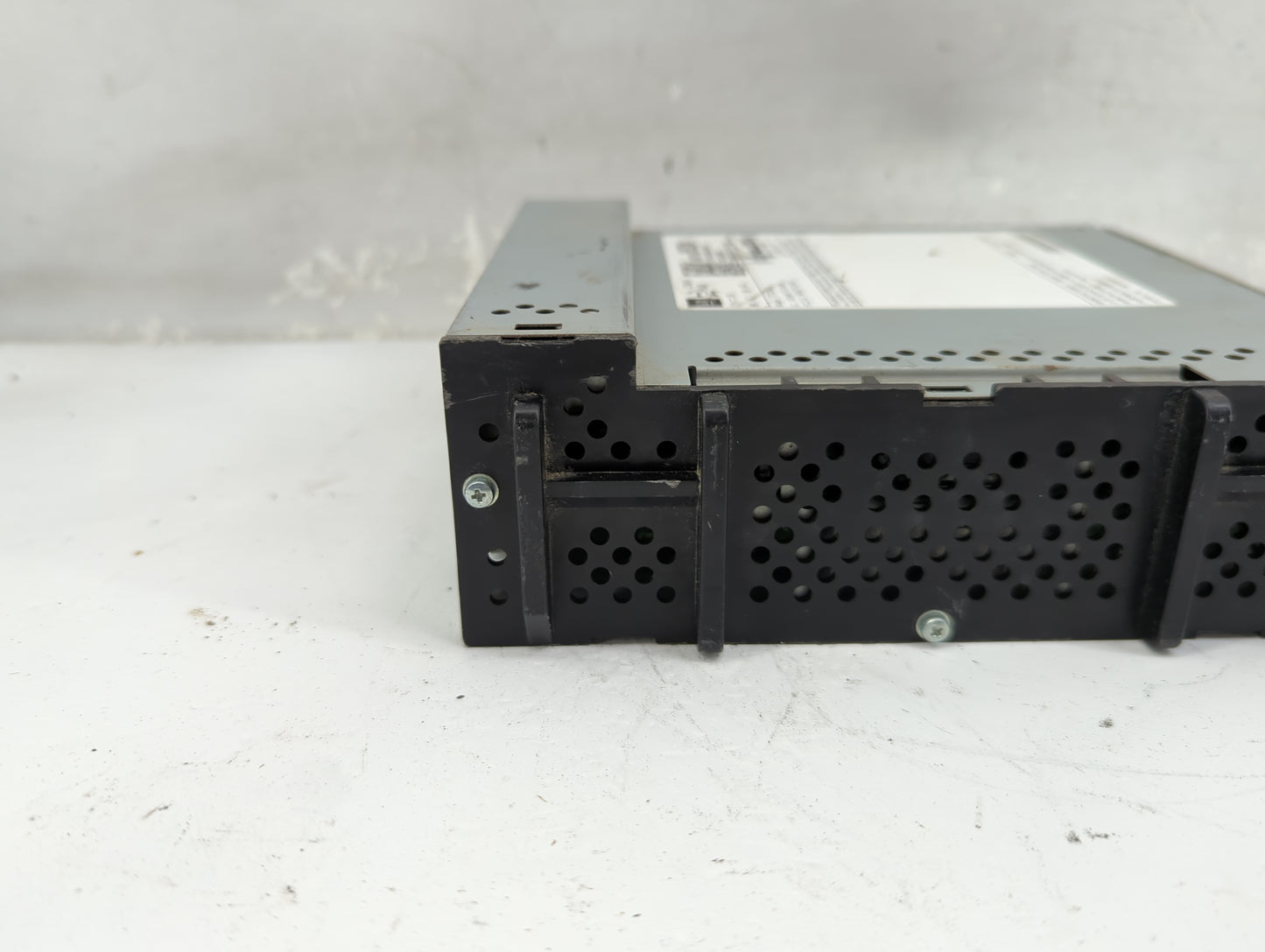 2020-2022 Chevrolet Colorado Radio AM FM Cd Player Receiver Replacement P/N:84799524 Fits Fits 2020 2021 2022 OEM Used Auto 