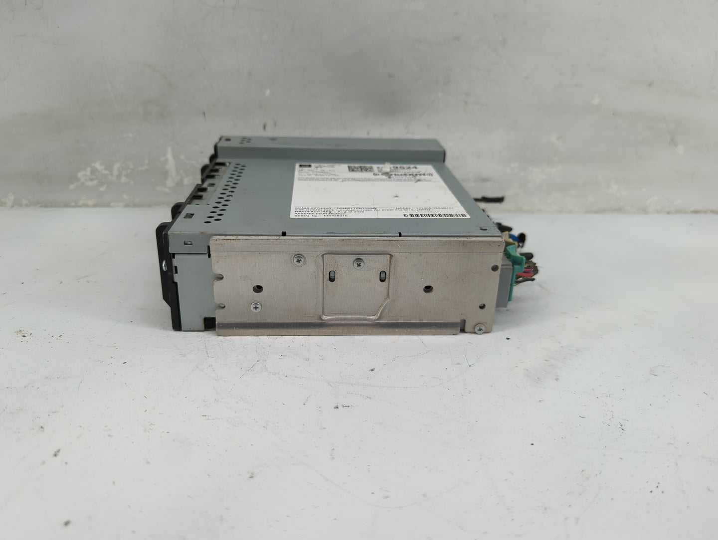 2020-2022 Chevrolet Colorado Radio AM FM Cd Player Receiver Replacement P/N:84799524 Fits Fits 2020 2021 2022 OEM Used Auto 