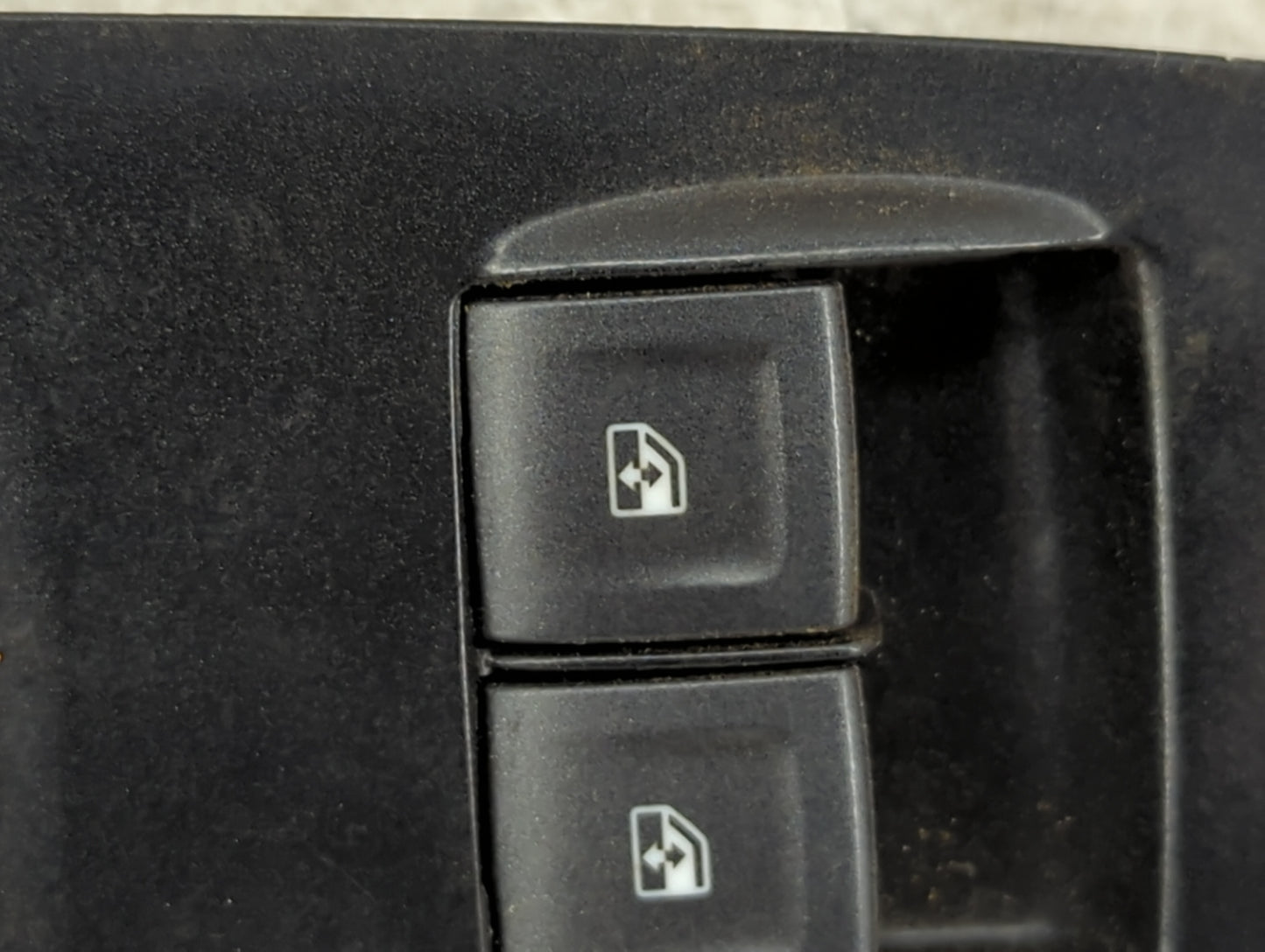 2015-2022 Chevrolet Colorado Master Power Window Switch Replacement Driver Side Left P/N:23427095 SANAD1300C Fits OEM Used A