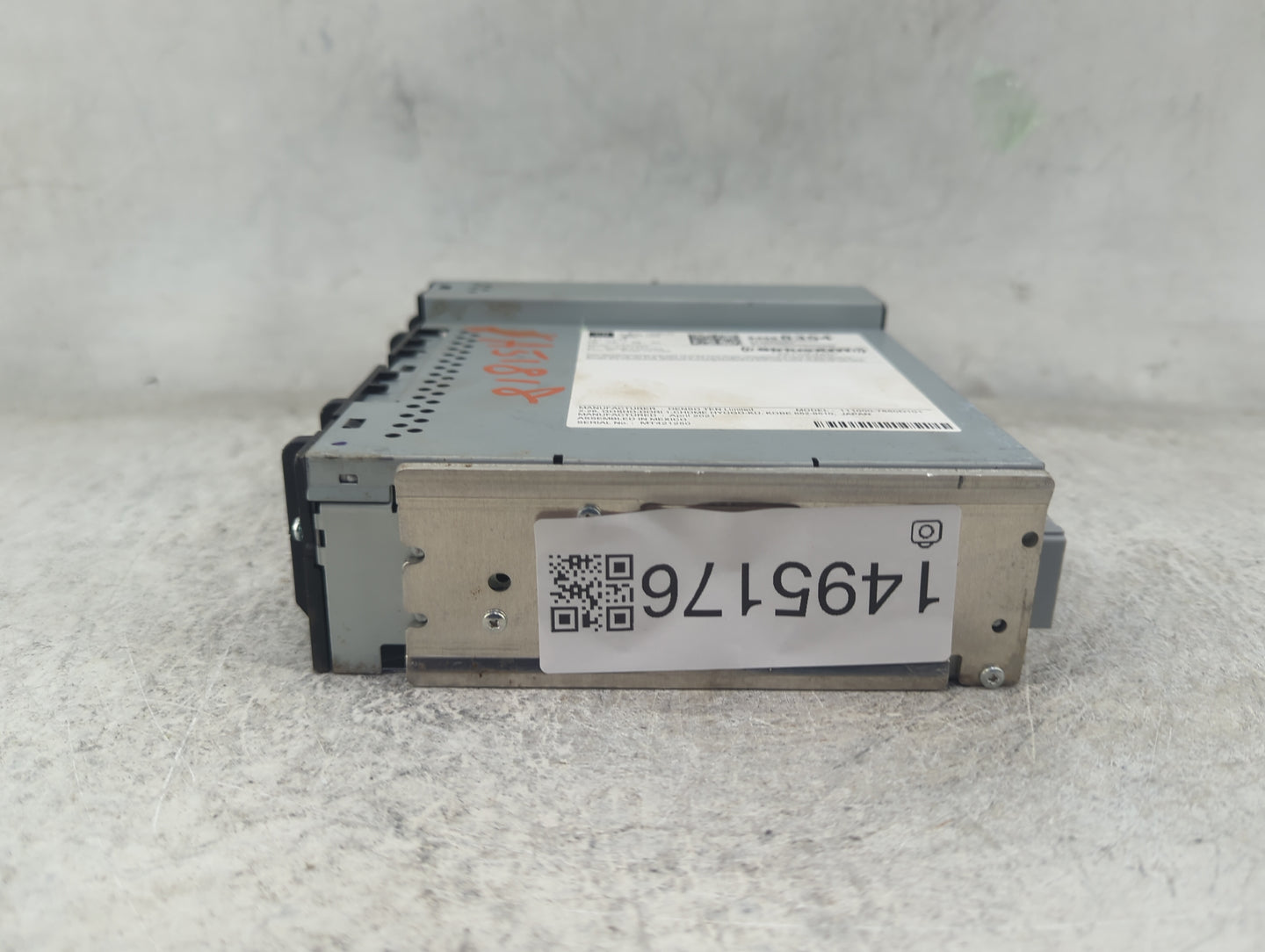 2021 Chevrolet Colorado Radio AM FM Cd Player Receiver Replacement P/N:84988354 7310500000000X, 812425551 Fits Fits 2020 202