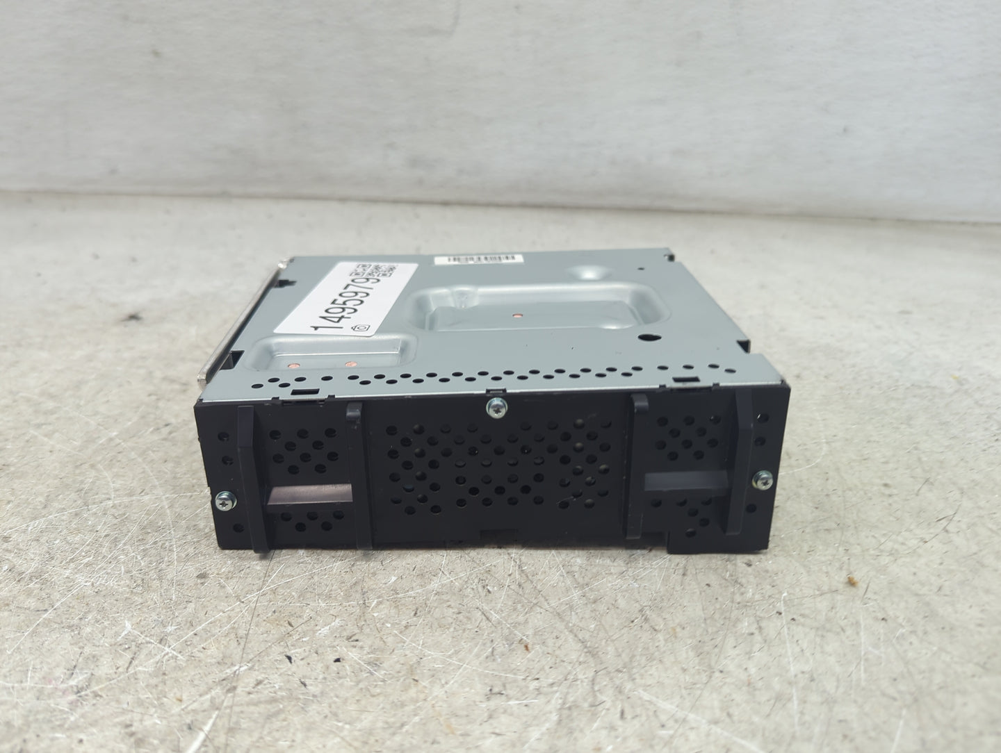 2021 Chevrolet Colorado Radio AM FM Cd Player Receiver Replacement P/N:FT010HA 20549 FT010HA, BAMPFT010HA Fits Fits 2020 202
