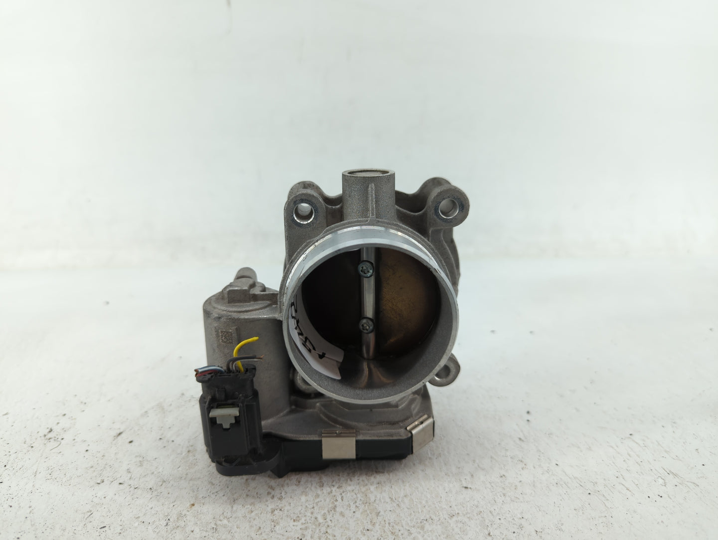 2016-2022 Chevrolet Colorado Throttle Body P/N:12670839AA 12627217DA Fits Fits 2016 2017 2018 2019 2020 2021 2022 OEM Used A