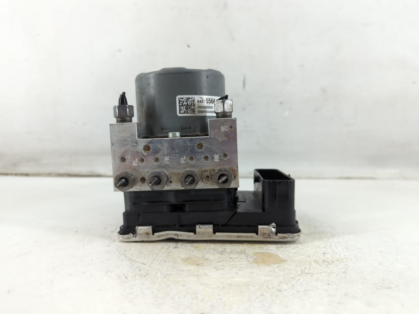 2020-2022 Chevrolet Equinox ABS Pump Control Module Replacement P/N:84875566 Fits Fits 2020 2021 2022 OEM Used Auto Parts - 
