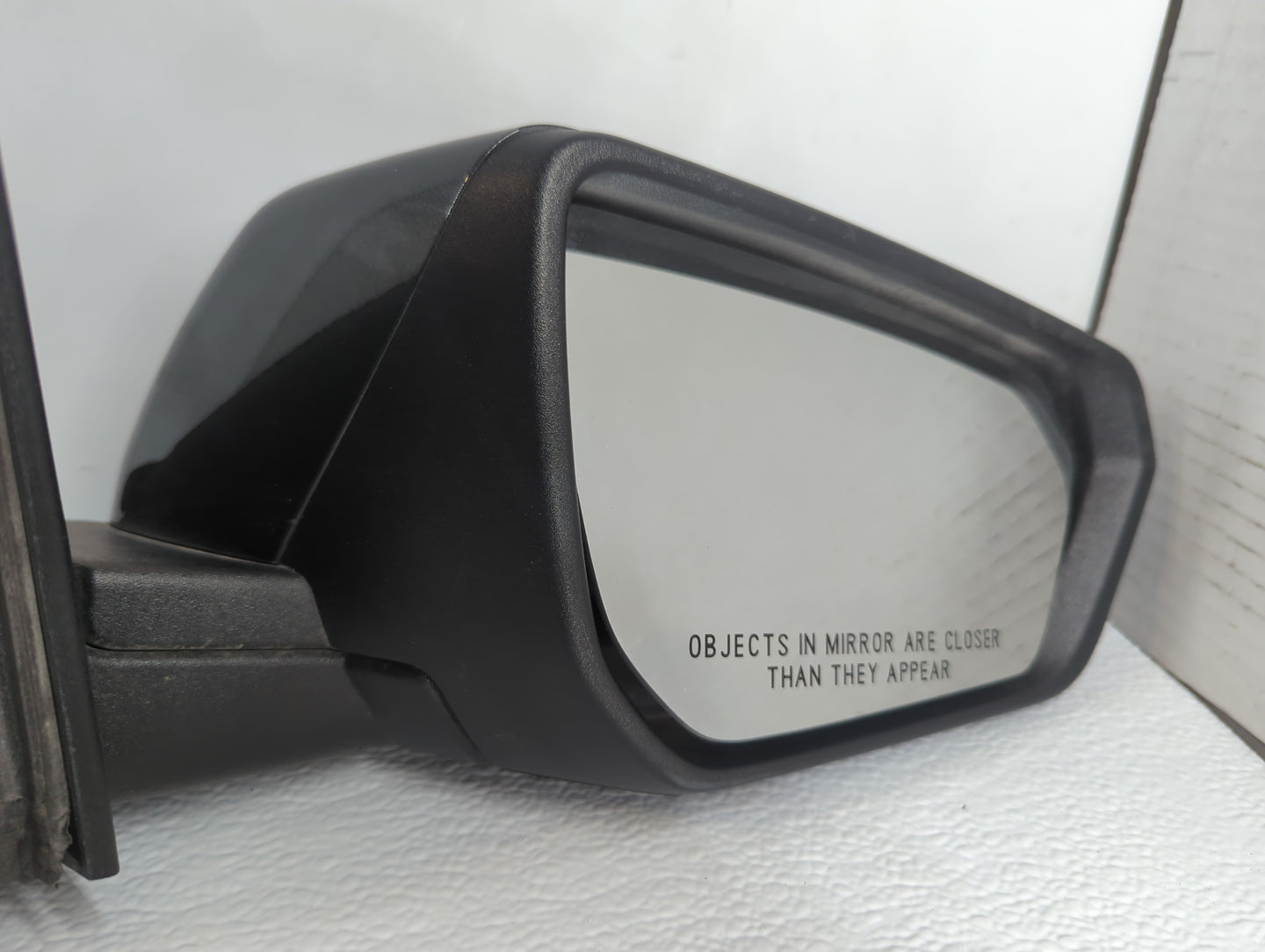 2018-2022 Chevrolet Equinox Passenger Side View Mirror - Right Door Mirror OEM Used - Oemusedautoparts1.com
