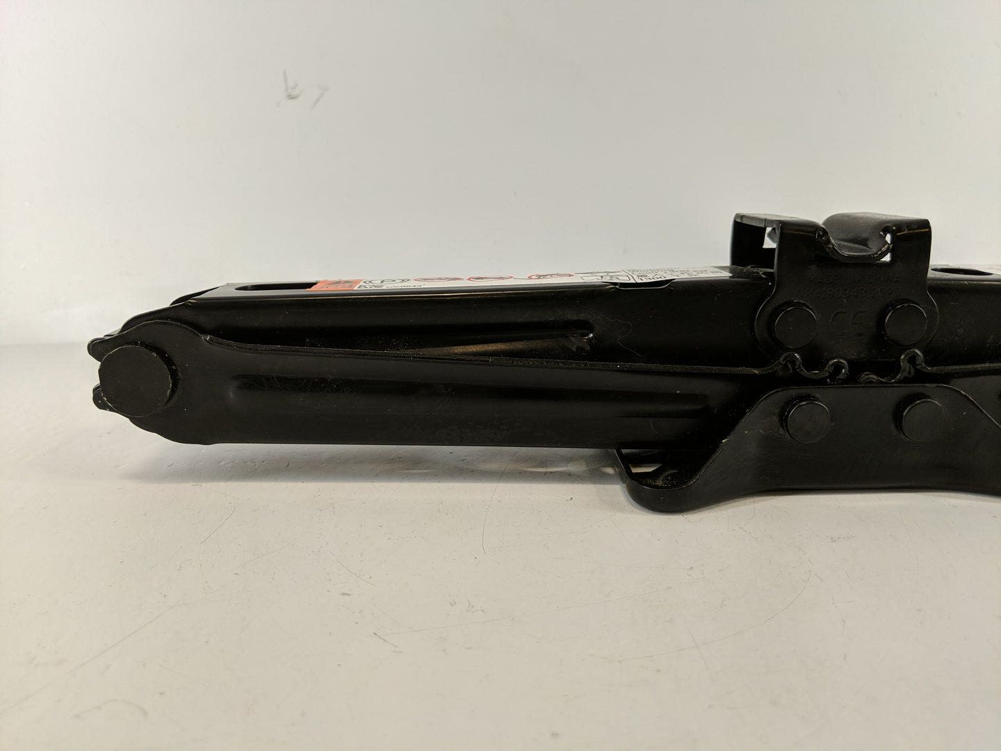 2021 Chevrolet Equinox Spare Scissor Car Jack - Oemusedautoparts1.com