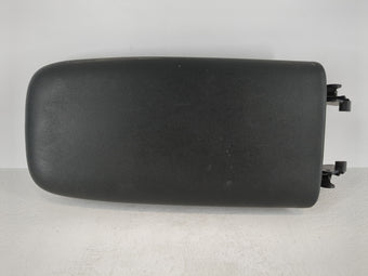 compare product 2018-2022 Chevrolet Equinox Center Console Armrest Cover Lid Fits Fits 2018 2019 2020 2021 2022 OEM Used Auto Parts