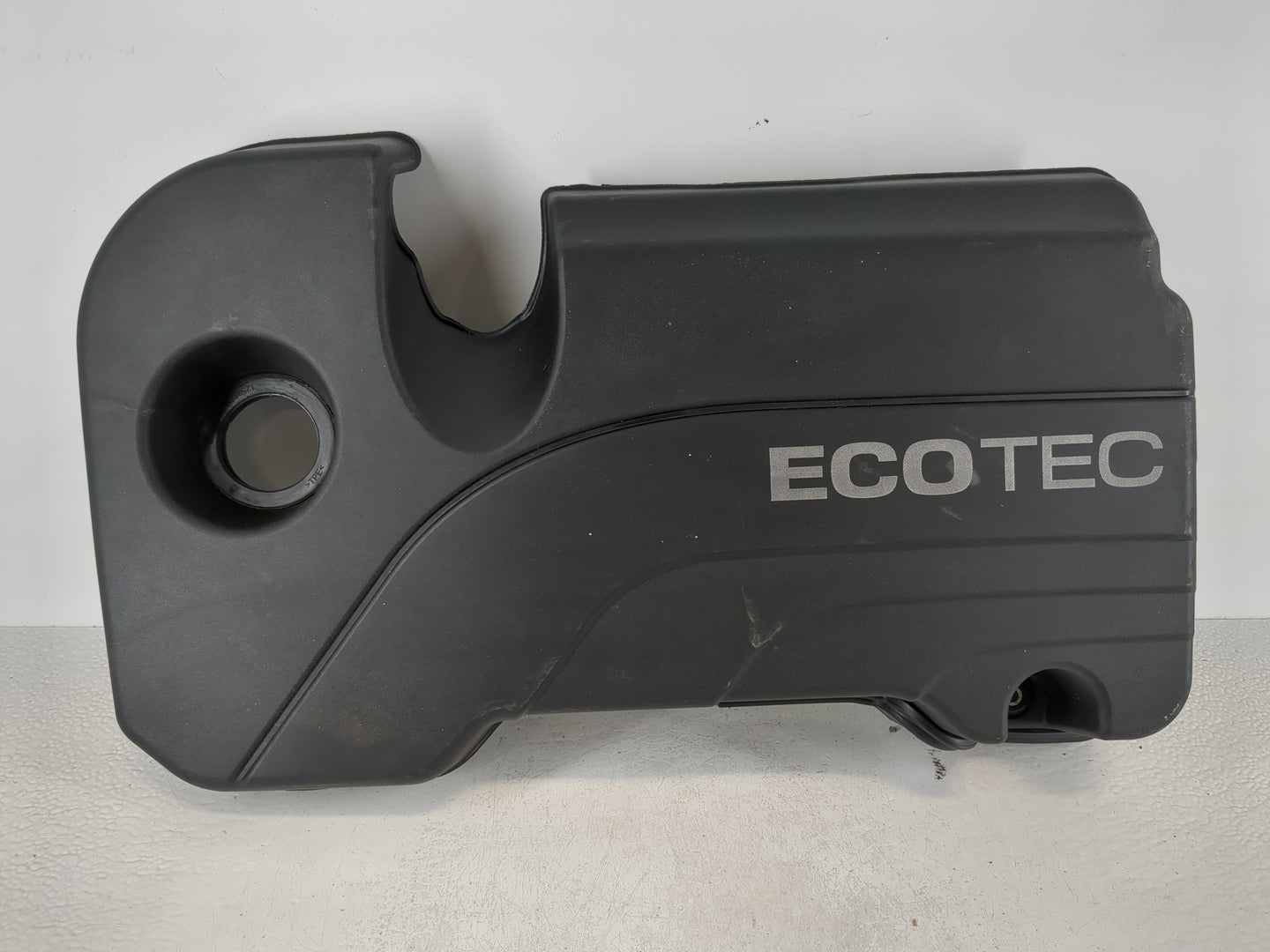 2021 Chevrolet Equinox Engine Cover - Oemusedautoparts1.com