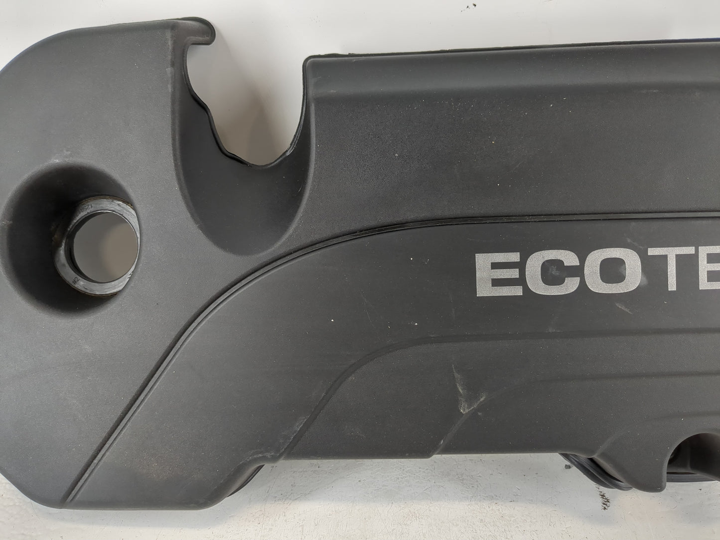 2021 Chevrolet Equinox Engine Cover - Oemusedautoparts1.com